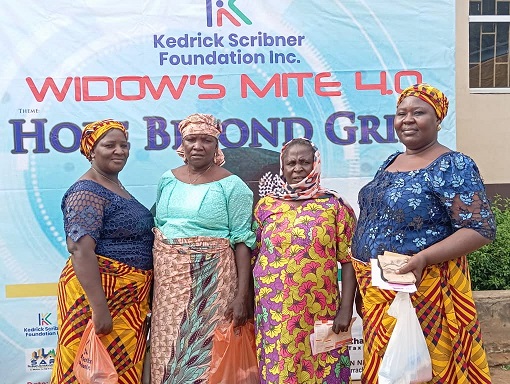 Foundation lifts 700 police widows, orphans with health insurance