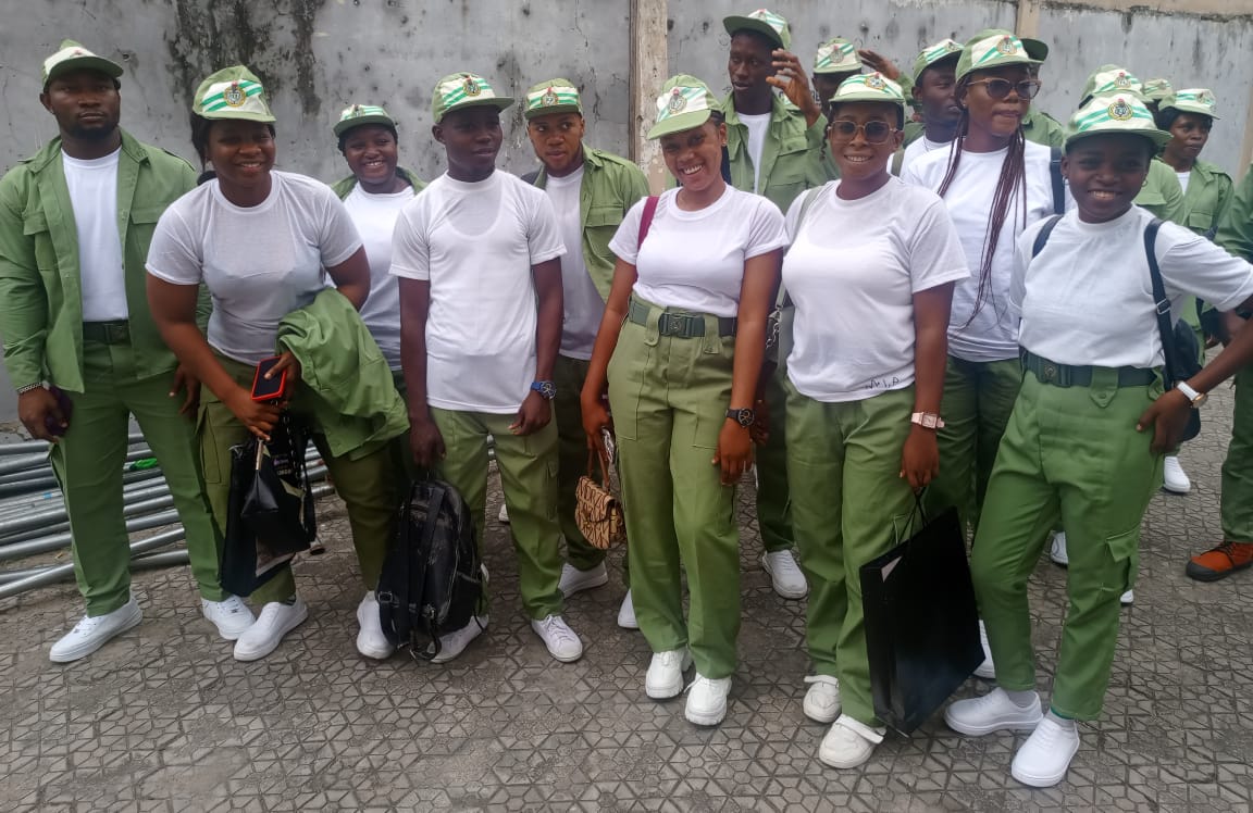 Applauds for Sanwo-Olu as corps members get promised cash gift