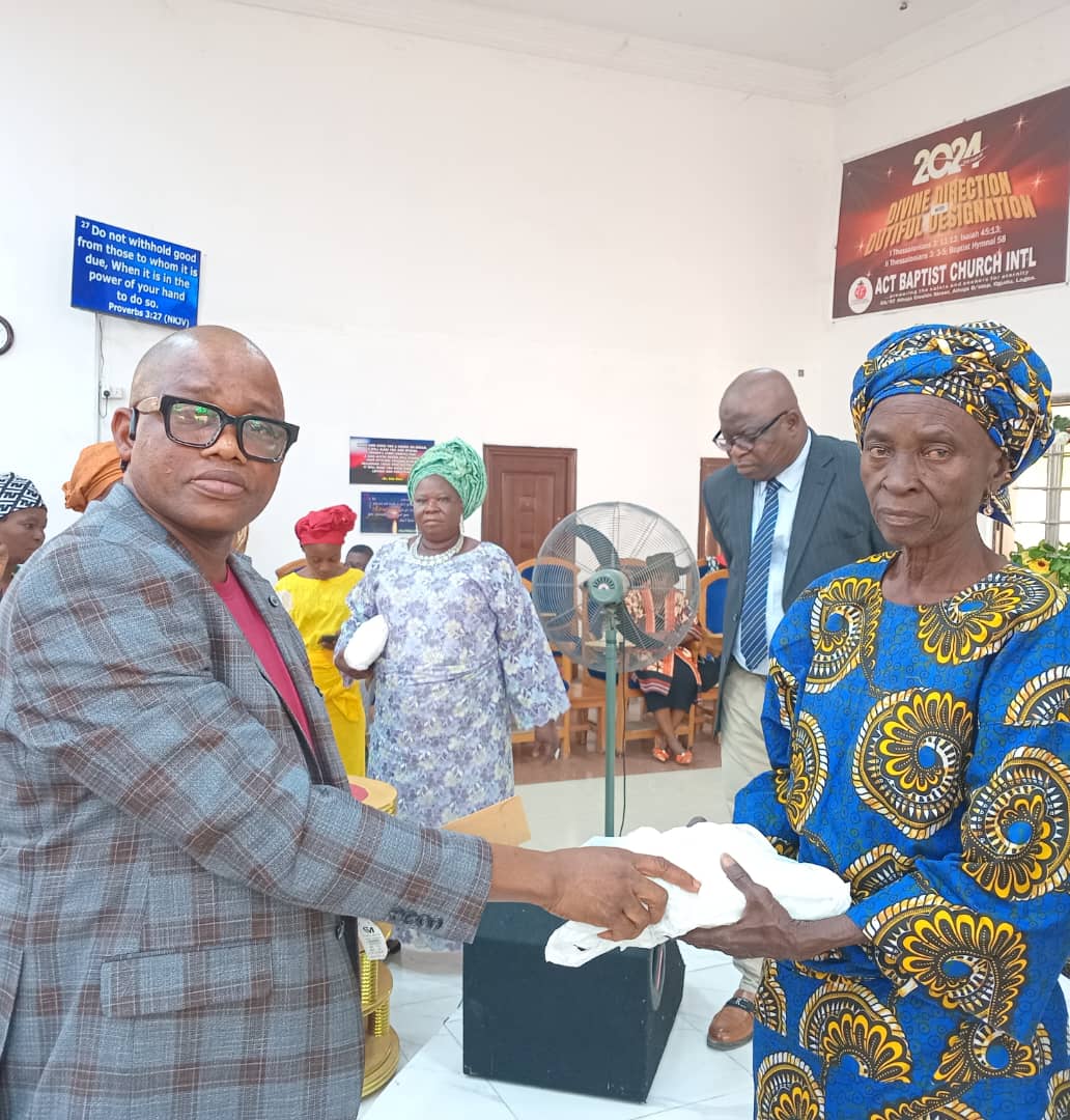 Foundation empowers 25 widows with cash grants 